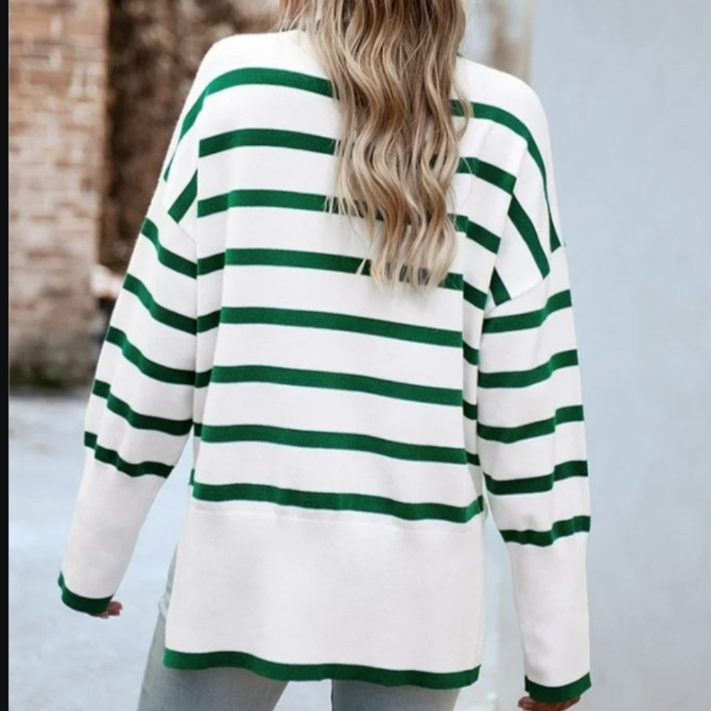 Gyrans Dance Flower Turtleneck Stripe Boxy Sweater - Picture 3 of 9
